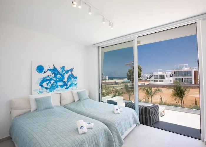 Olivine Ol3 Βίλα