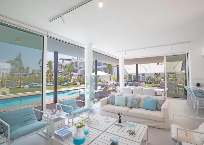 Olivine Ol3 Βίλα